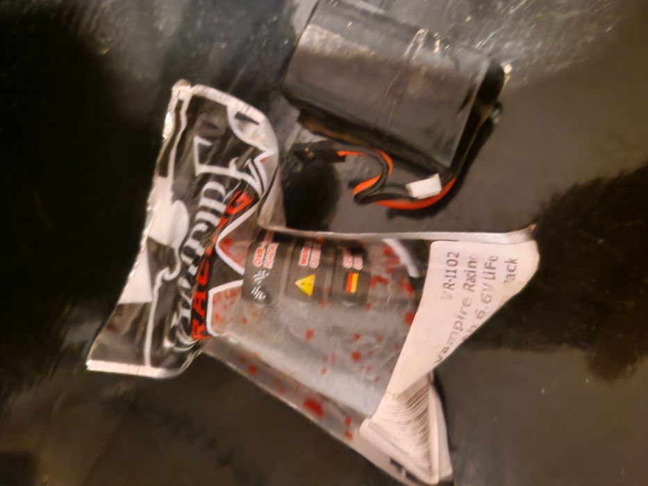 Carro nitro excelente marca.