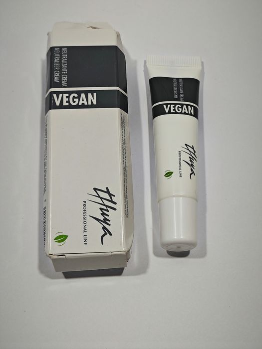 Wegański Neutralizator Do Brwi Thuya Do Brwi I Rzęs Vegan W Kremie