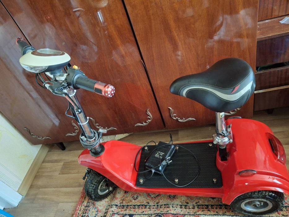 Элекросамокат 24 v