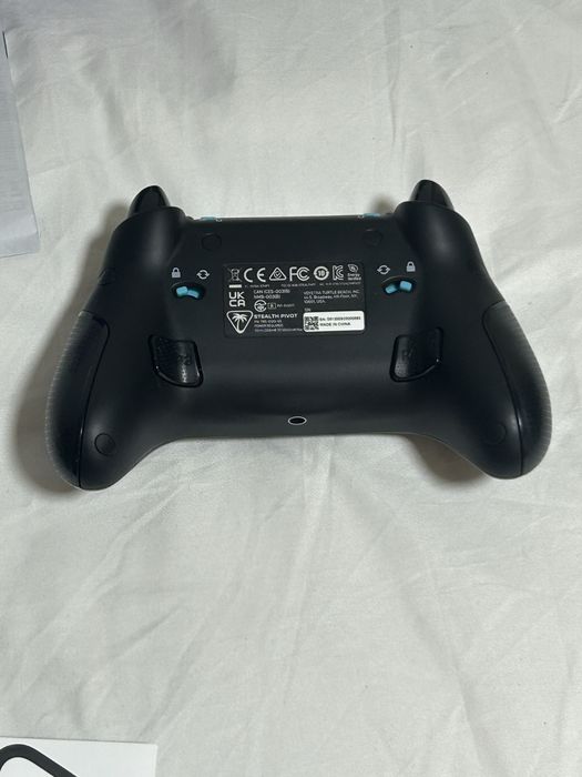 Comando Turtle Beach Stealth Pivot (Xbox/PC)