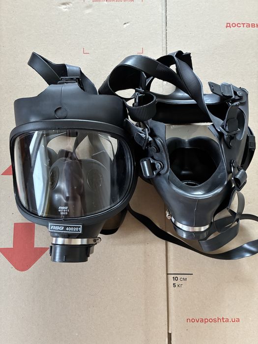 Противогаз маска полнолицевая панорамная респиратор для лица защита