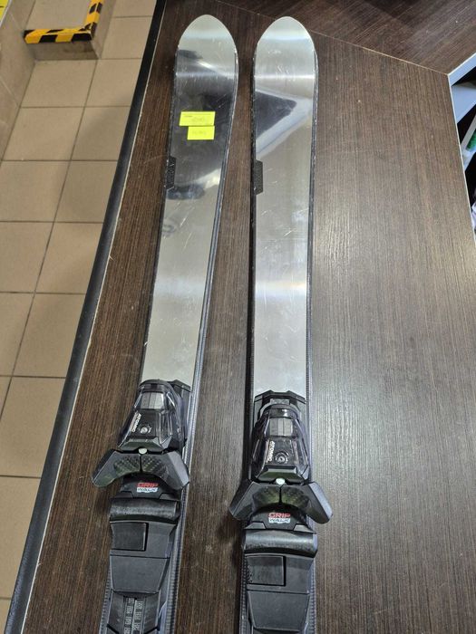 Narty ATOMIC VOLANT 5000 + M 10 GW  160cm N-231