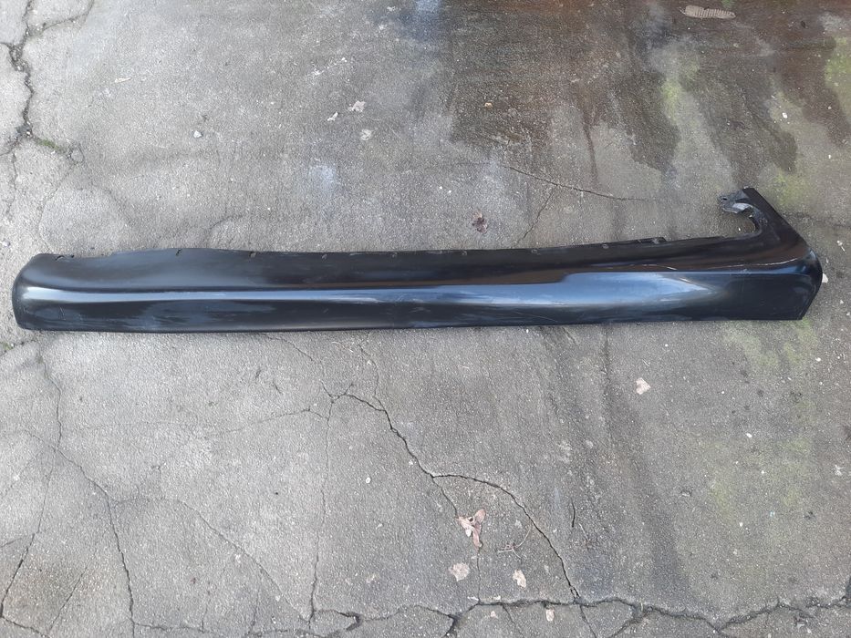 Listwa progowa prawa Porsche 911 996