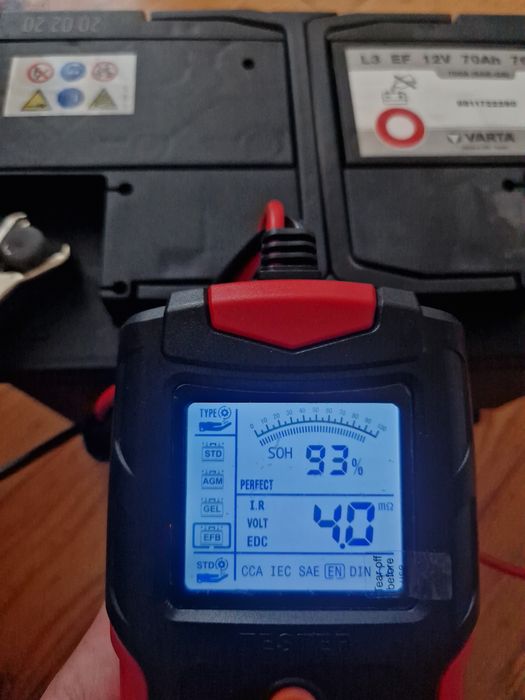 Akumulator Varta  70ah 760A 12V EBF