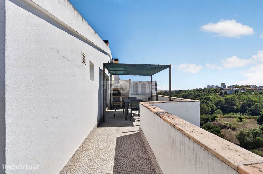 Apartamento T2+2 - Alcabideche