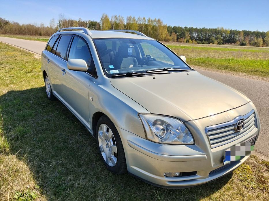 Toyota Avensis 1.8 benzyna/ LPG