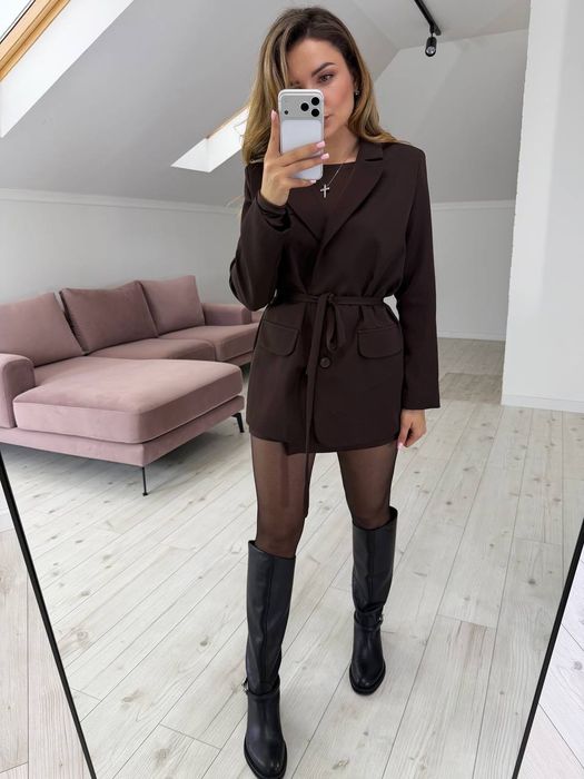 Жіночий жакет костюмка