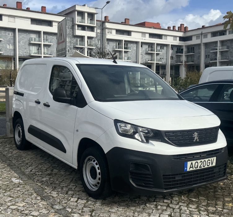 Peugeot Partner 1.5 HDI 2022  *NACIONAL 6 veloc.  ! Preço já com IVA