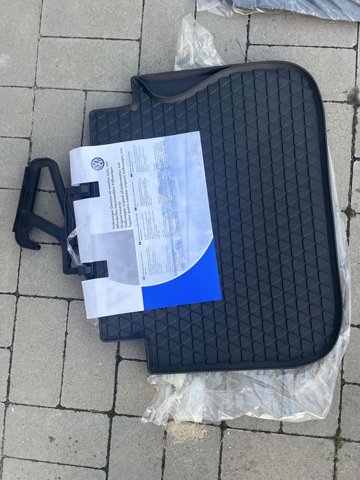 Коврики в салон VW Caddy