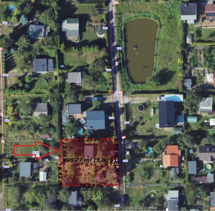 Urokliwa działka ROD 500 m² z domkiem i altanką – blisko stawu