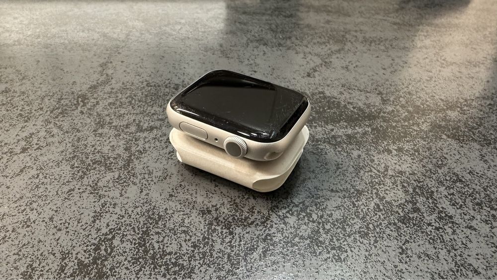 Apple Watch Series 6, 44 mm Silver (White Sport Band)