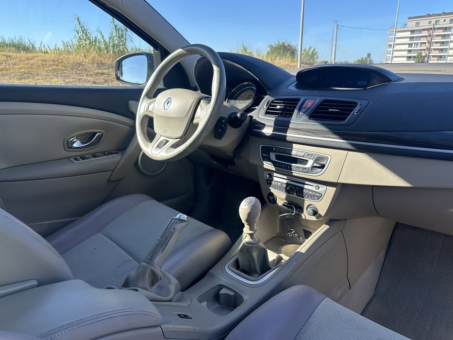 Renault Mégane — fotografia 8