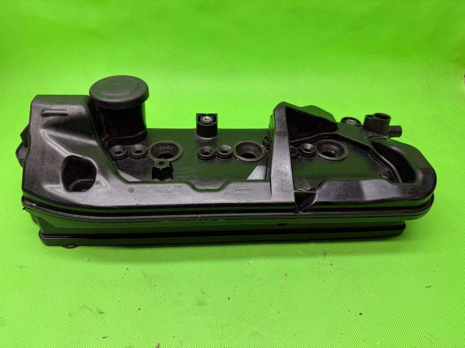 Pokrywa zaworów prawa Audi A4 A5 A6 A7 Q5 Q7 CRT 3.0 TDI 059.103.470cn