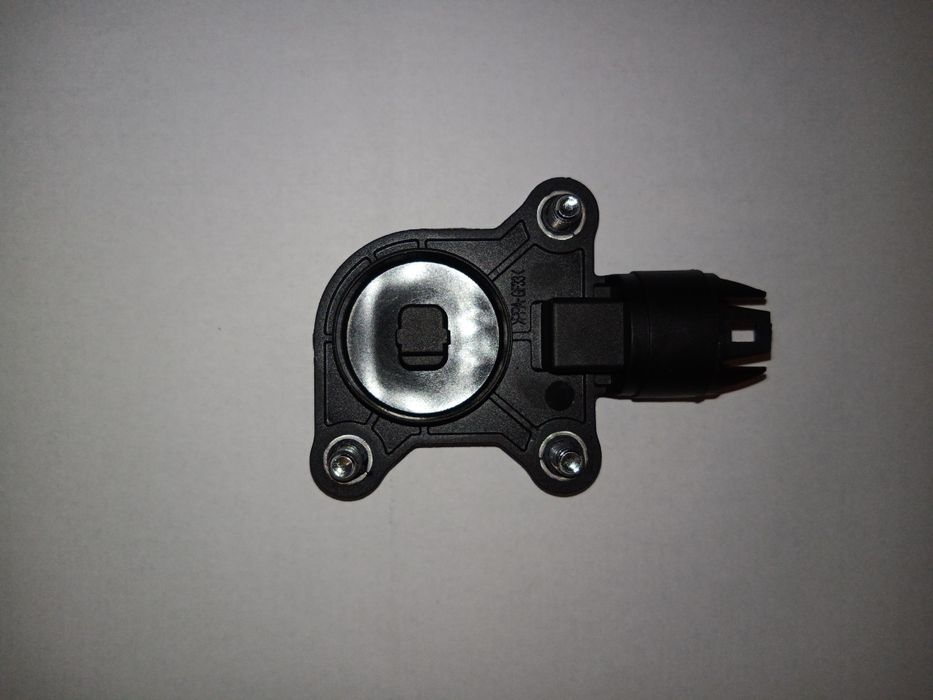 Датчик эксцентрикового вала BMW