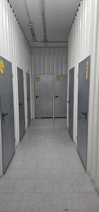 Box  3m2, e 8m2 para arrendar