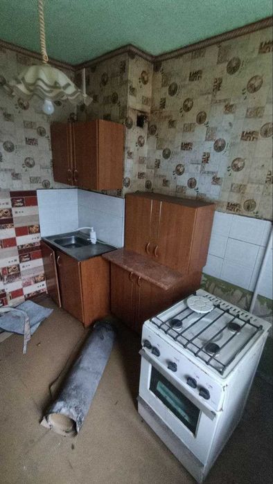 Продам 2 кімнатну квартиру на Карачунах (Миколаївське шосе)