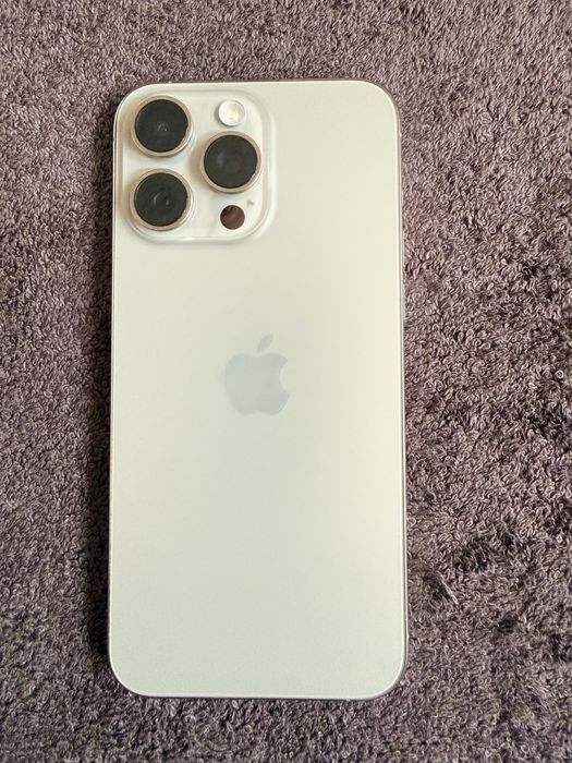 iPhone 15 Pro Max  1TB Natural Titanium