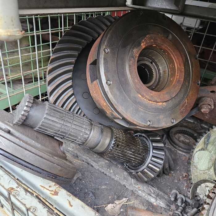 Claas Ares 816,826,836 Tyły most