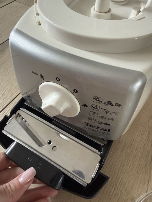 Продам комбаин Tefal
