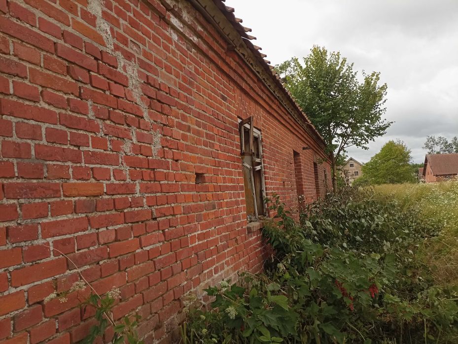 Kompleksowe rozbiórki starych budynków (stodoły, obory, domy)