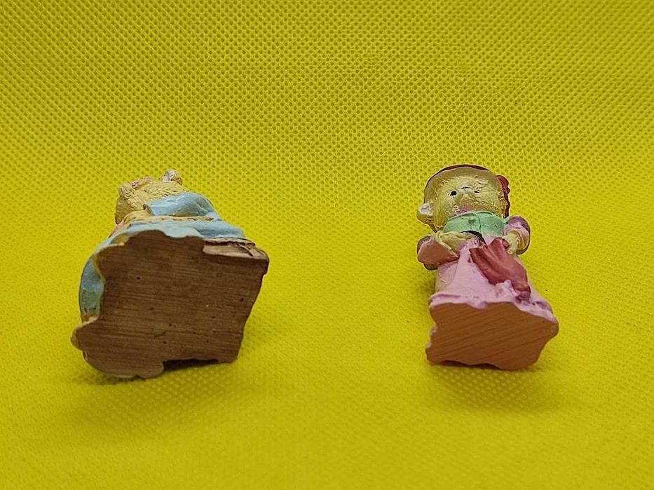 2 figuras em resina coleção 1991 JC Bears Miniature Dress Hat Umbrella