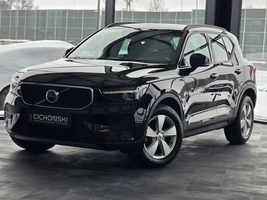 Volvo XC 40 Lift2023 BEZWYPADKOWE z Polskiego Salonu Automat Faktura Vat23% OKAZJA