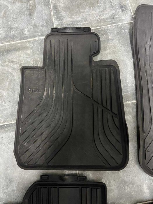 Tapetes de Borracha BMW 318 touring (Originais)