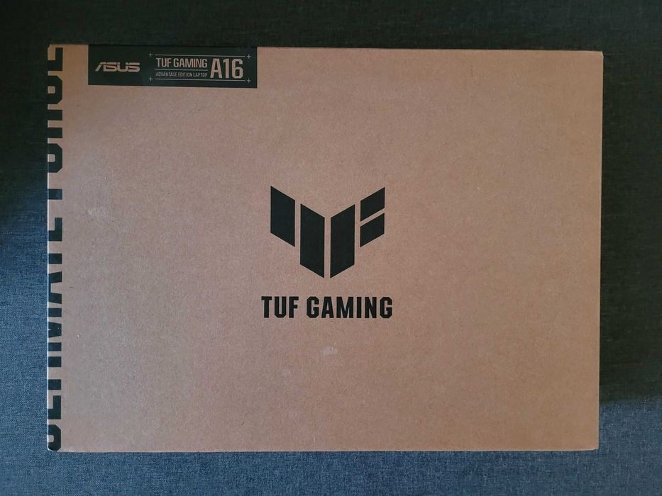 Laptop ASUS TUF Gaming A16 FA617NS 16" R7S 16GB RAM 1TB SSD RX7600S