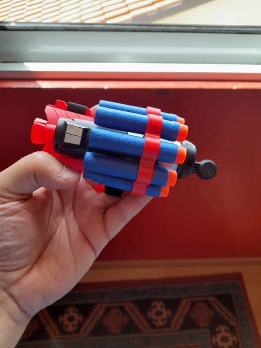 Spiderman 2 Armas de Punho