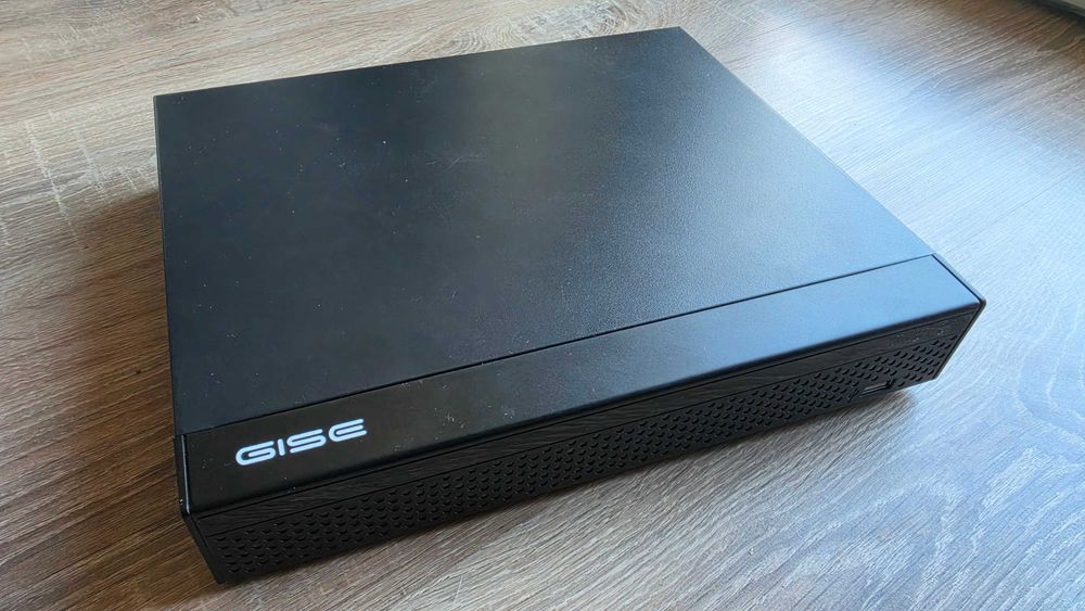 Rejestrator/wideorejestrator 8-kanałowy GISE GS-M1008NH KOMPLET