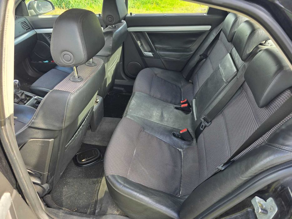 Vendo Opel Vectra GTS 2.2