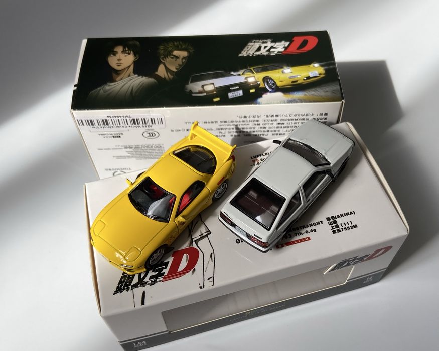 Колекційні моделі авто машинки масштаб 1:64