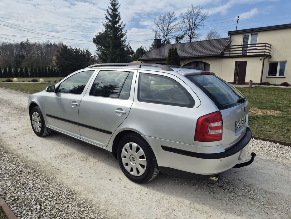 Skoda Octavia II 1.6 MPI GAZ 2007r