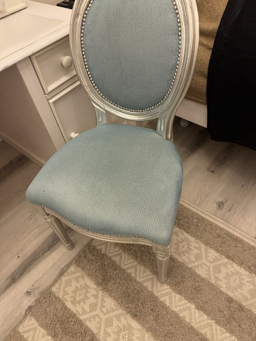 Krzesło tapicerowane używane