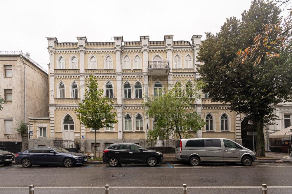 Продаж комерційного приміщення, вул. Є. Чикаленка, Шевченківський р-н