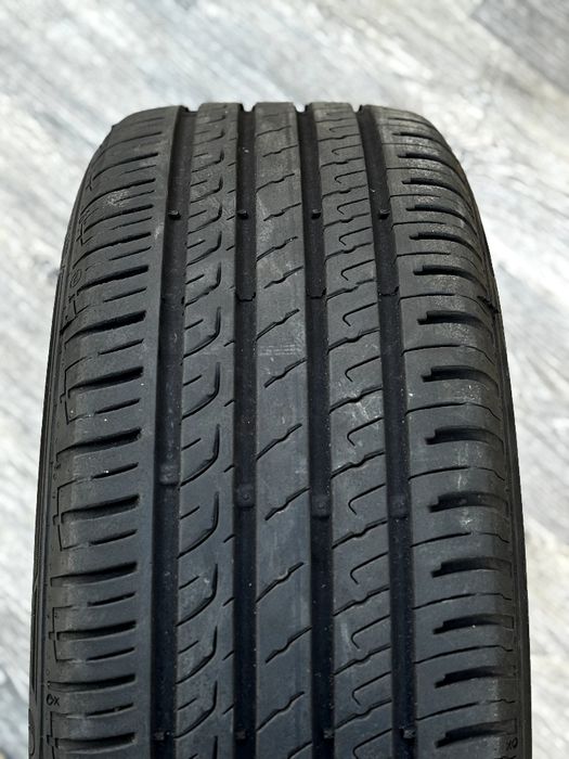Колеса. Диски Рено r17, 5/114,3. Renault Scenic, Megan.  205/50/17 Barum