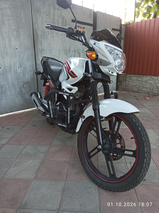 Viper zs200a Білий Лебідь.