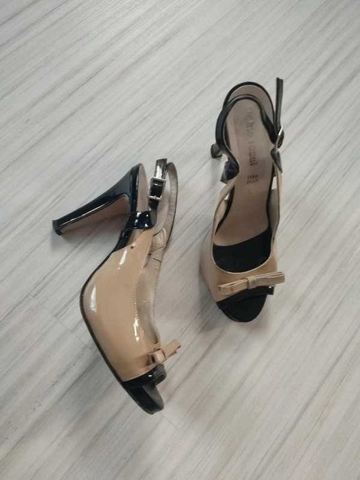 buty na obcasie rozm. 37 firmy Gino Rossi