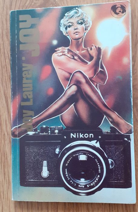 Książka J. Laurey pt. Joy.