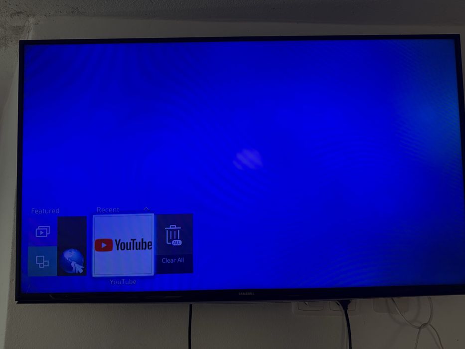 32-inch 3d Samsung LED TV & Computer Table