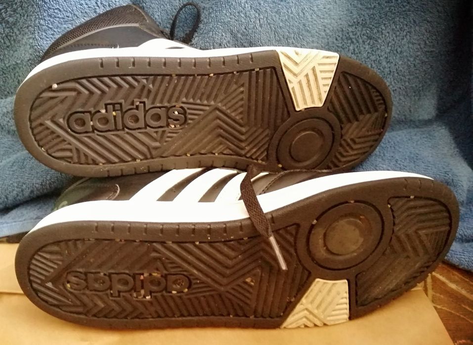 Sprzedam sneakersy 40