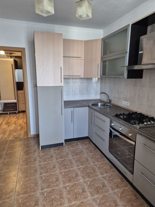 Оренда 2к на Поділлі. Ремонт, меблі