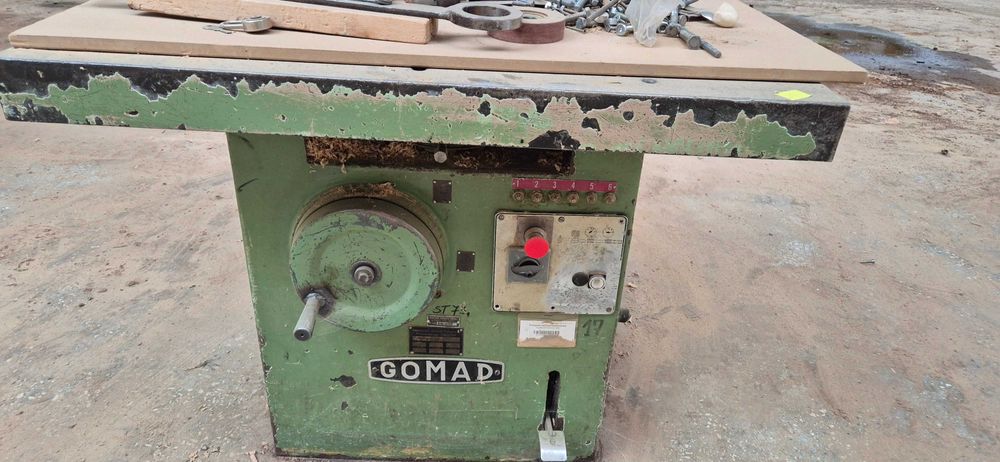 Frezarka dolnowrzecionowa GOMAD FD2,  DFDA5