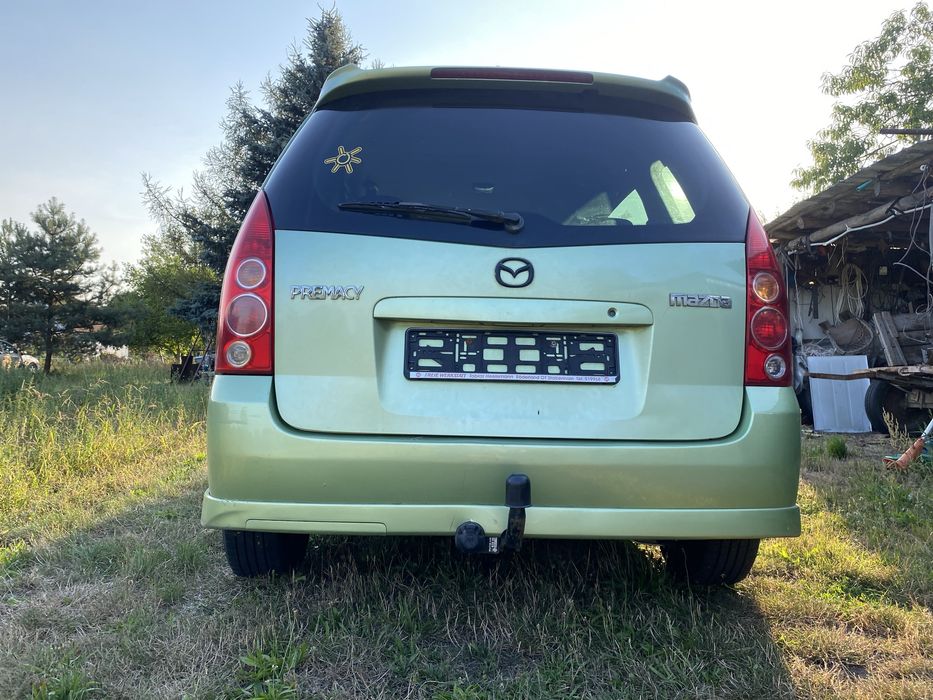 MAZDA Premasy 2.0 бензин/ фари