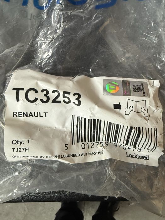 Важиль підвіски (ричаг) нові лівий та правий Renault Zoe / Clio Delphi