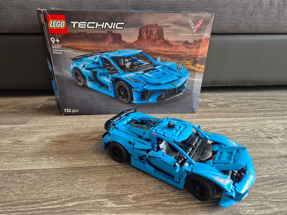 Lego 42217 Technic Chevrolet Corvette