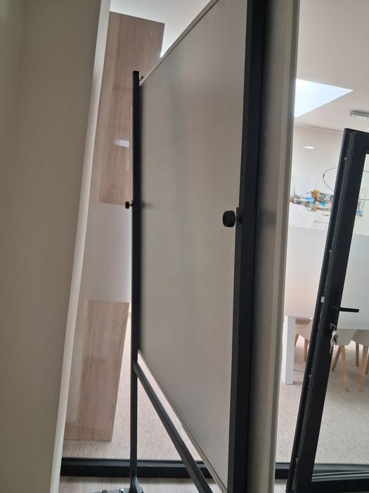 Quadro branco e cavalete