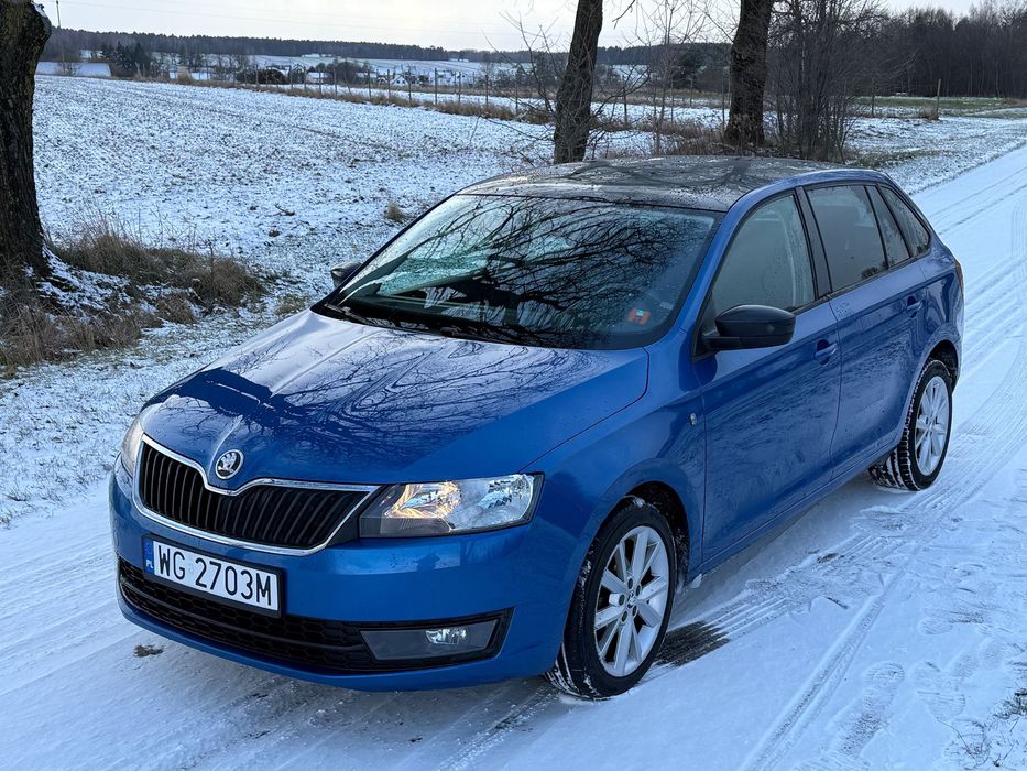 Skoda RAPID Skoda Rapid 1.2TSI szklany dach hak nawigacja tempomat