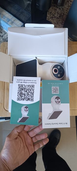 Câmera segurança WiFi com painel solar