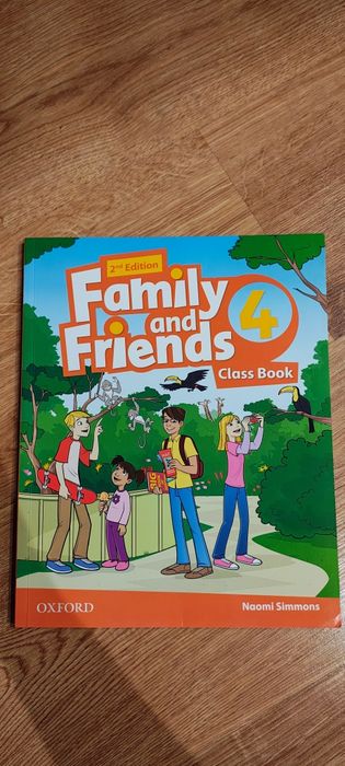 Podręcznik FAMILY AND FRIENDS cz.4
